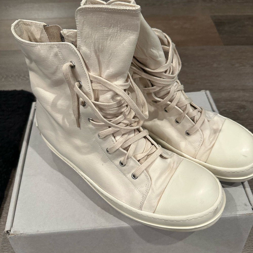 Cream Rick Owen’s Sz 46